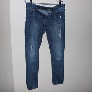 FREE WITH ANY PURCHASE❤️Express jeans leggings Stella low rise denim distressed